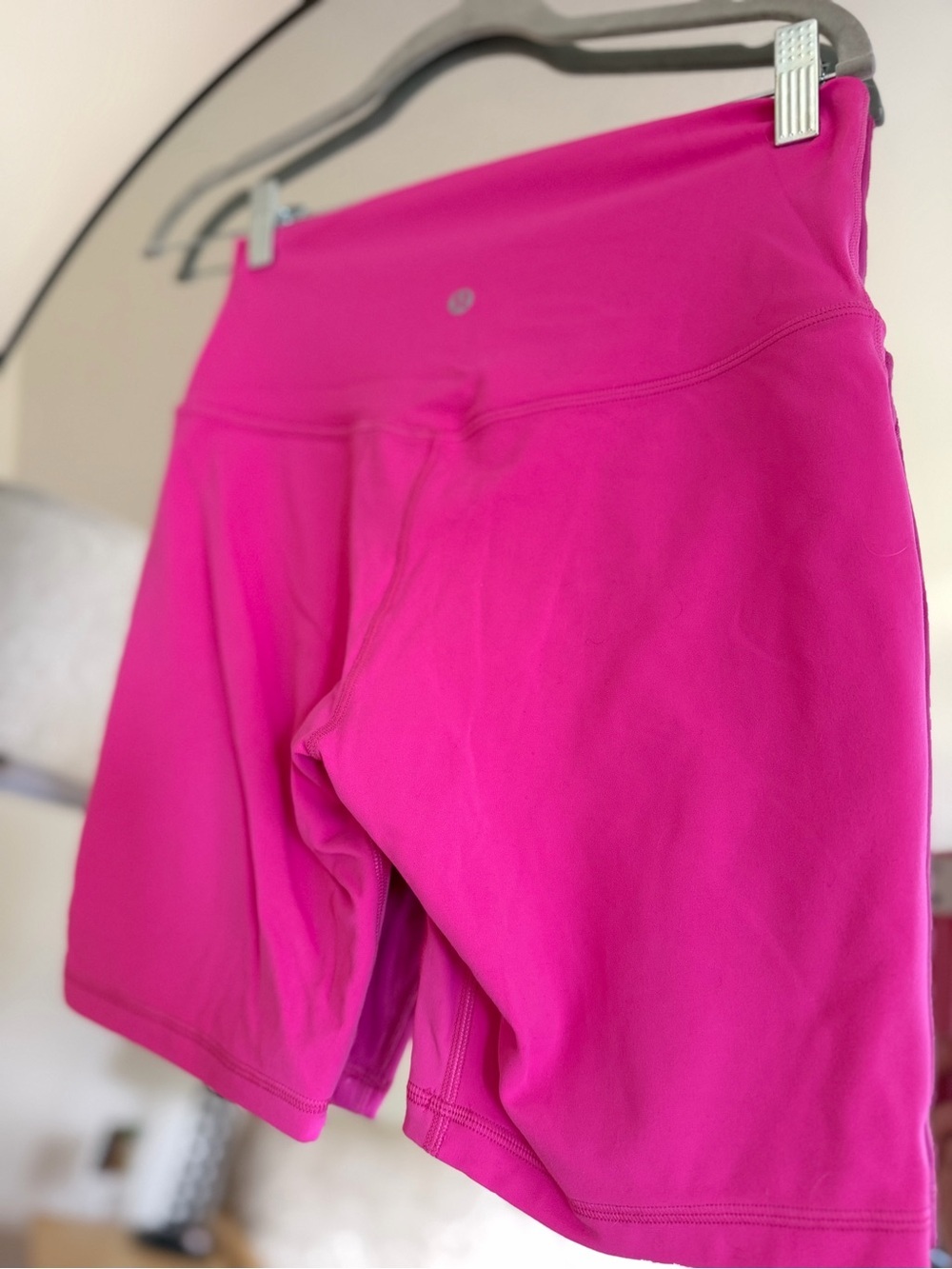 Lululemon Wunder Train High-Rise Short 6" - Picture 3 of 5